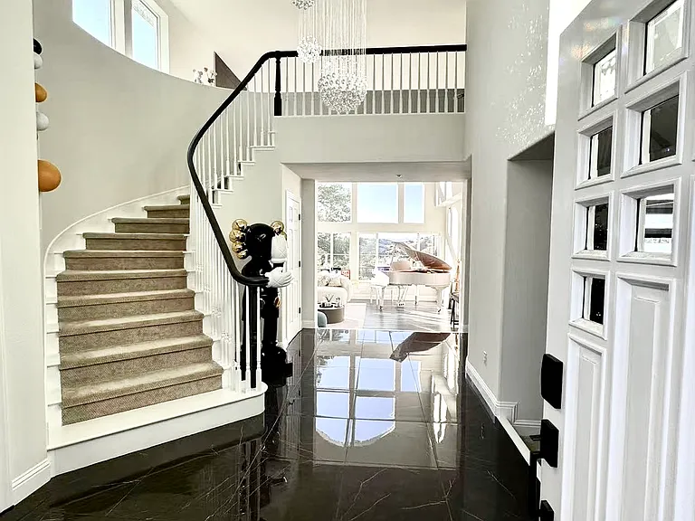 1274 Sunrise Ridge Dr — Photo 16
