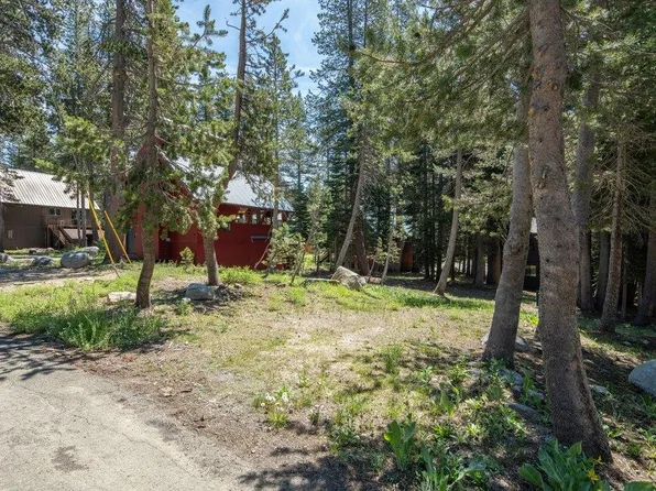 4164 Westshore Dr, Soda Springs, CA 95728