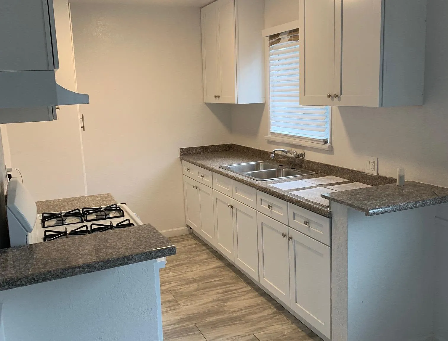 1 bed, 825 sqft, $1,695 — Photo 2