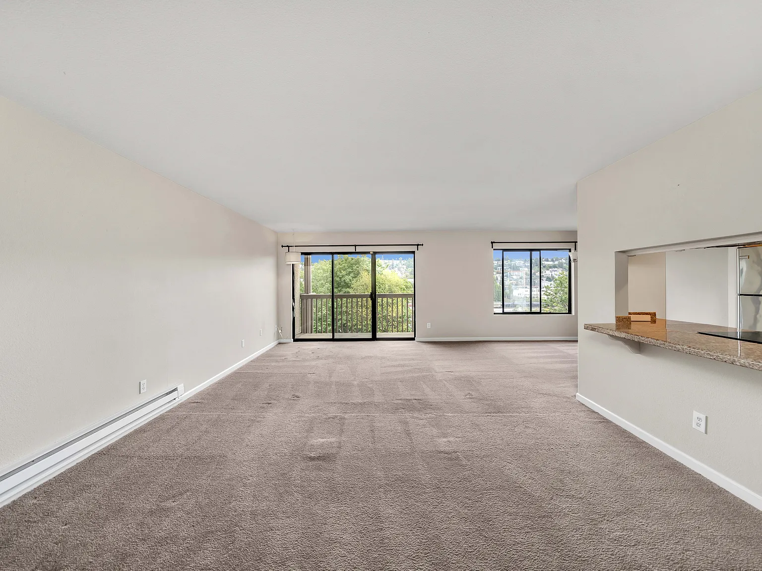 2 bed, 1010 sqft, $2,500 — Photo 1