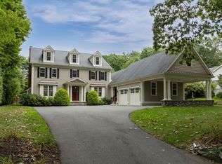 19 Sheridan Rd, Wellesley, MA 02481