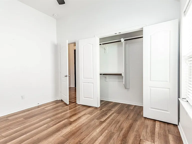 3094 Camden Park Ln — Photo 28