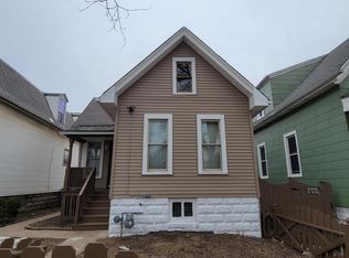 745 S 36th St, Milwaukee, WI 53215