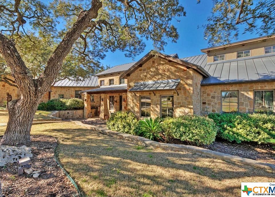 1st image of 350 Lone Spur Ln