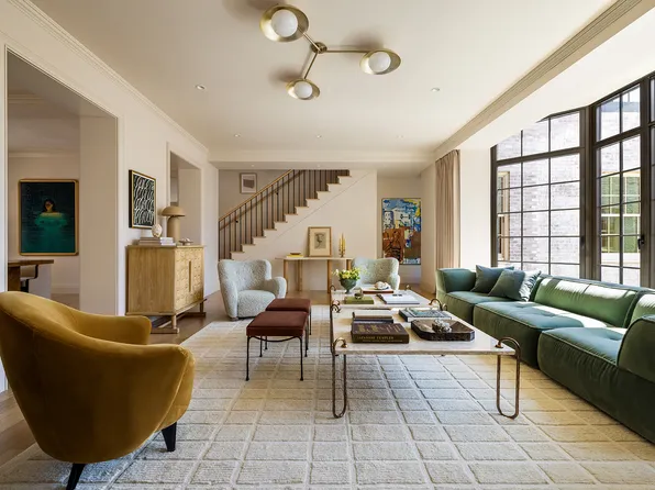 118 West 13th Street image 4 of 29