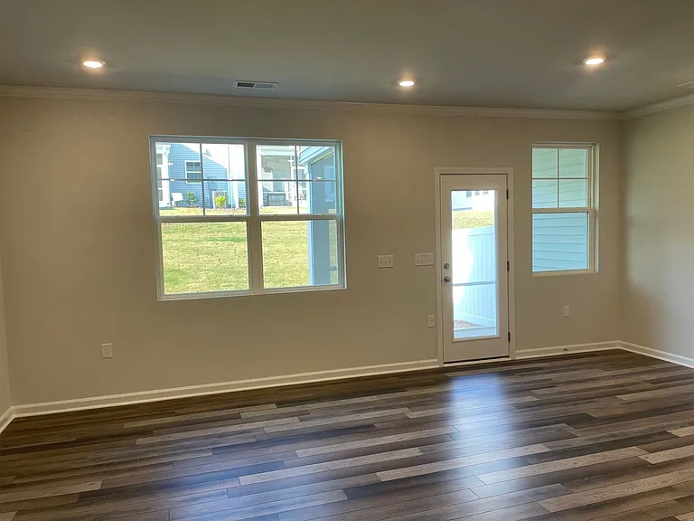 5016 Pufa St — Photo 10