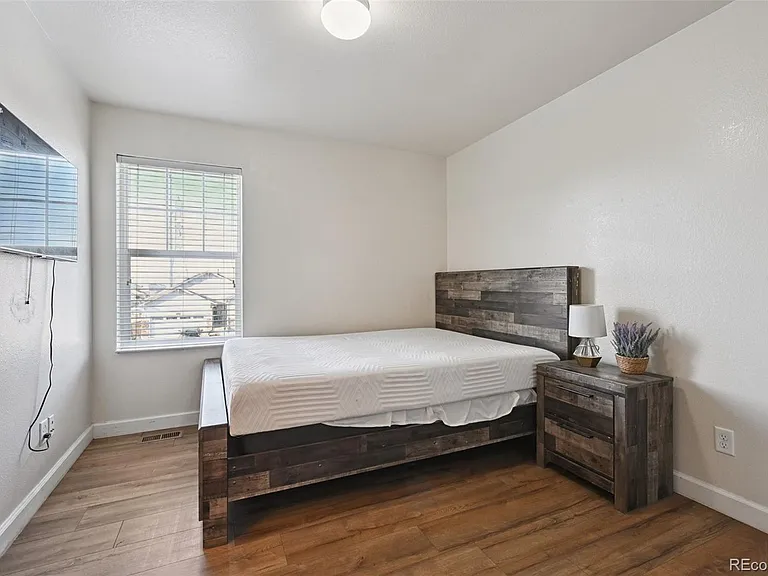 24368 E Brandt Ave — Photo 15