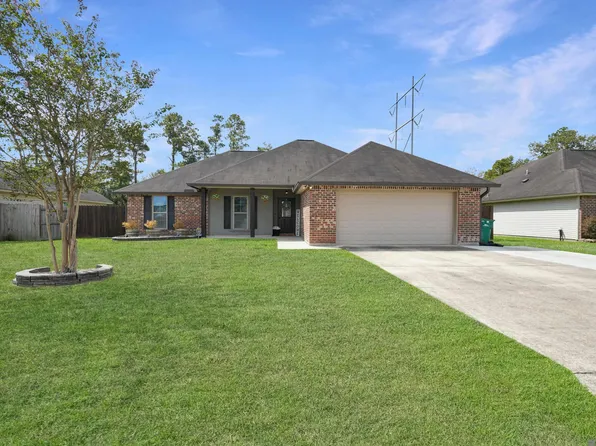9198 Cypress Lake Dr, Denham Springs, LA 70726