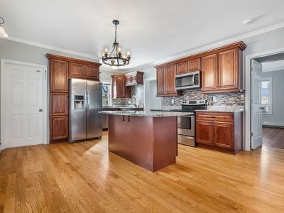 9 Cyrus St, Wakefield, MA, 01880