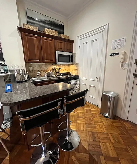 247 Beacon St #5 — Photo 4