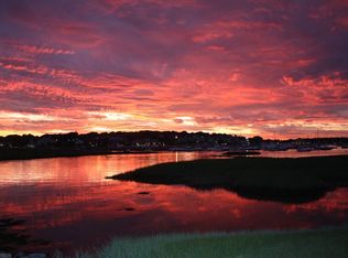 3 Bridge Ave, Scituate, MA 02066