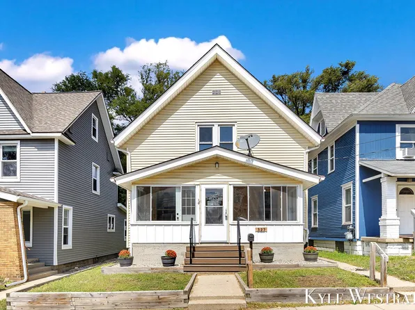 327 Quimby St NE, Grand Rapids, MI 49505