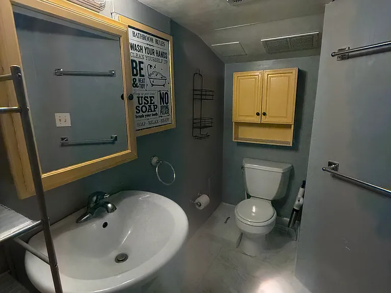1008 Circle Dr — Photo 6