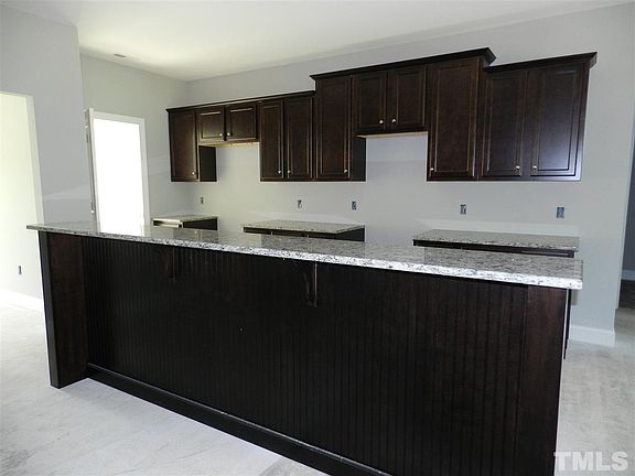 3rd image of 517 Brazil Nut Ln