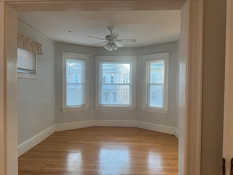 129 North St #1 — Photo 1