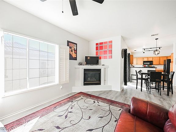 5th image of 6901 Squaw Mountain Dr Unit 201