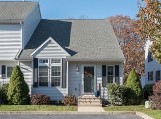7 Settlers Lndg, Westerly, RI 02891