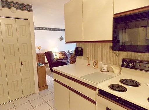 5th image of 855 John Fitch Hwy APT 28