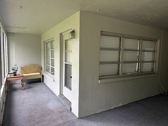 2nd image of 2030 Healy Dr