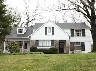 2717 Rochester Rd, Shaker Heights, OH 44122