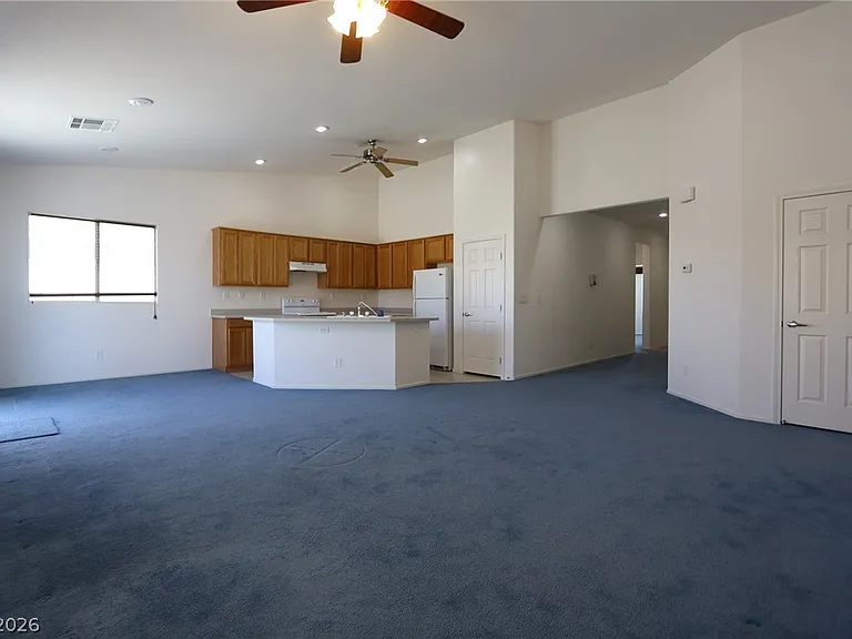 6472 Centennial Rd — Photo 5