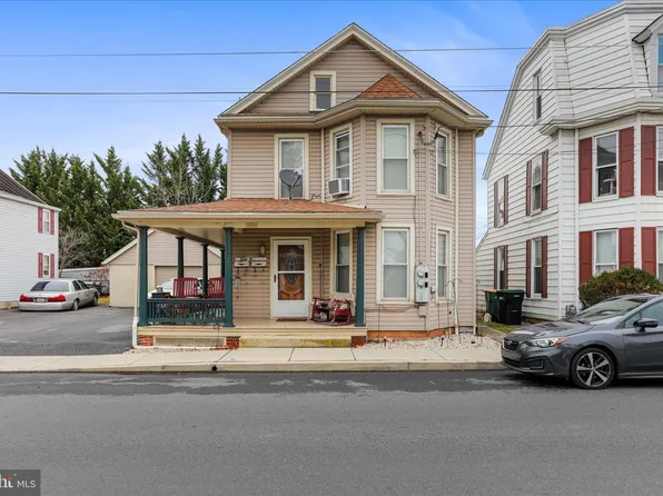 26 E Madison St, Greencastle, PA 17225