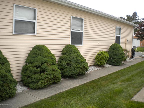 5th image of 8 Palermo Ct