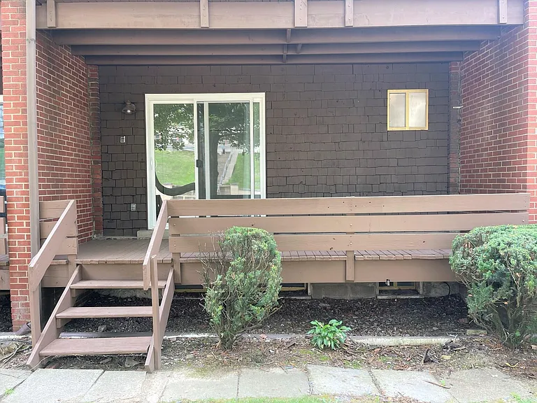 6350 Forward Ave #16 — Photo 5