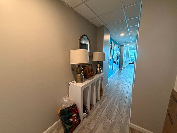 5th image of 101 Richmond Ave #613