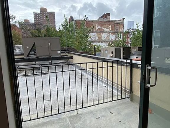 5th image of 202 E 110th St APT 2B