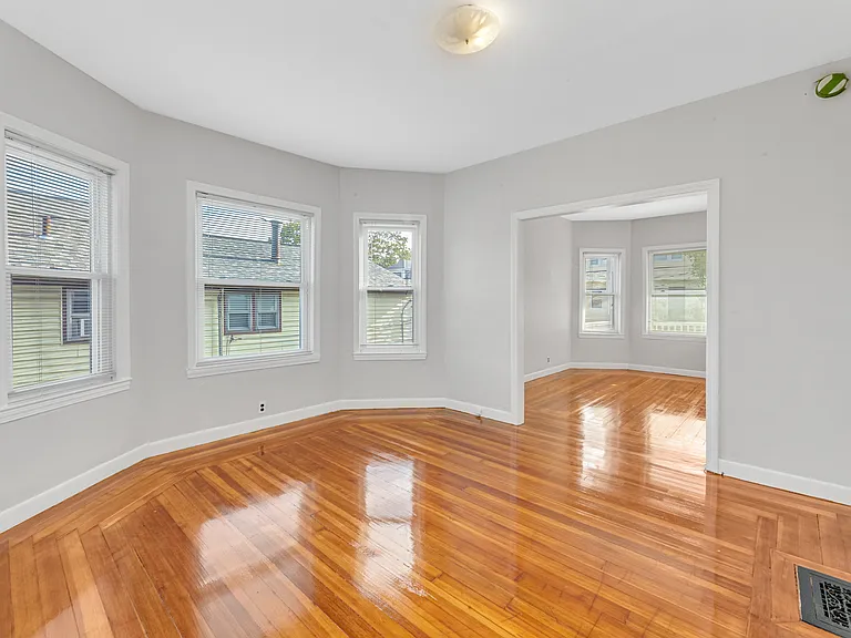 17 Weymouth Ave #1 — Photo 14