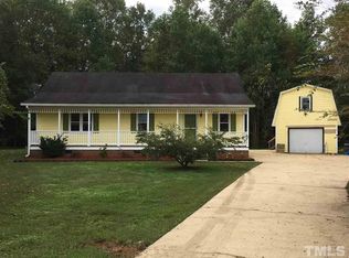 1009 Betsy Ct, Clayton, NC 27520