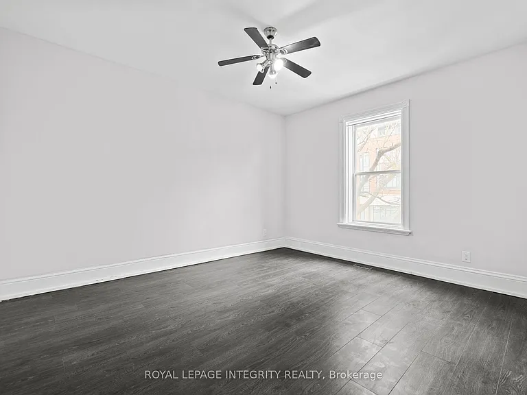 172 Cobourg St #2 — Photo 13