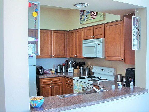 3rd image of 235 Atlantis Cir Unit 101B-306B