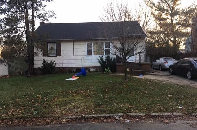 1st image of 150 Davidson St