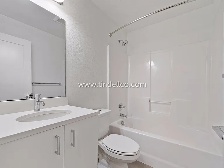 1114-1118 SE Lincoln St — Photo 19