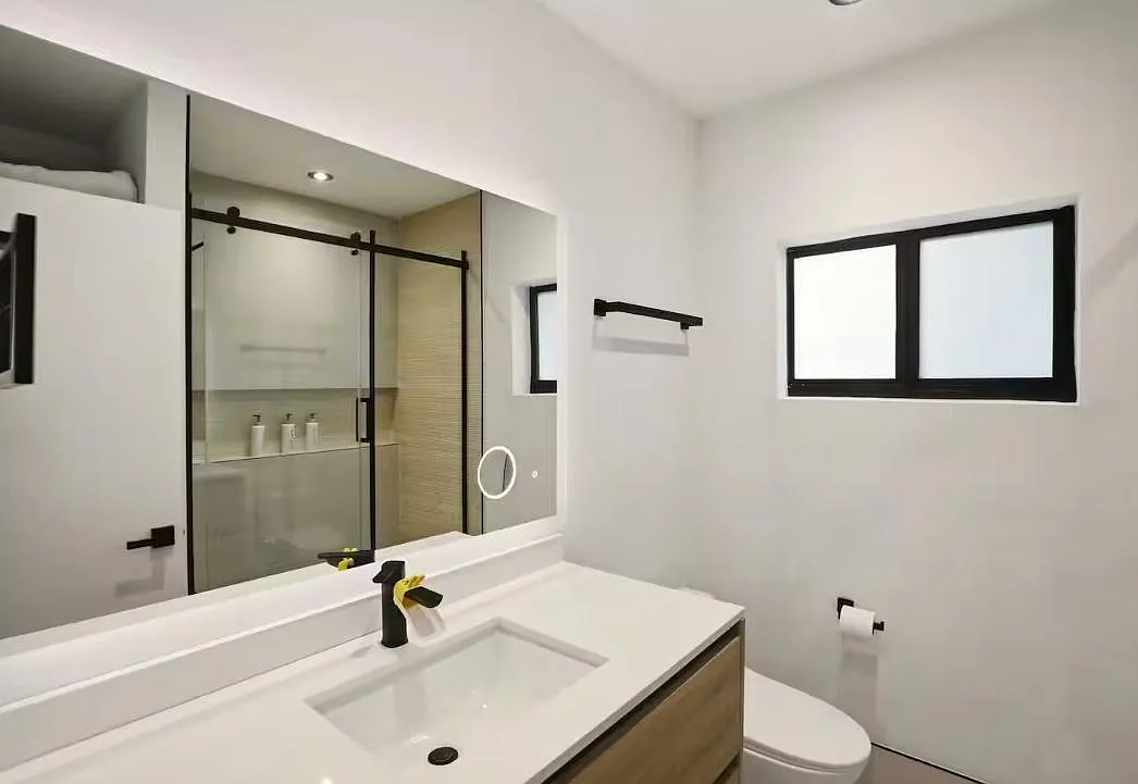 4 bed, 3.0 bath, 2489 sqft, $1,455 — Photo 3