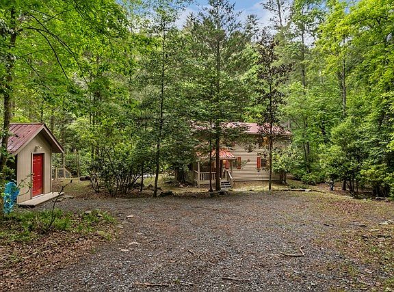 24th image of 61 River Bend Ct