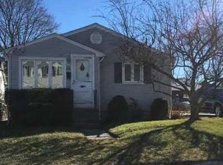 138 Hobson Ave, Pawtucket, RI 02860