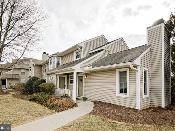 905 Railway Sq #48, West Chester, PA 19380
