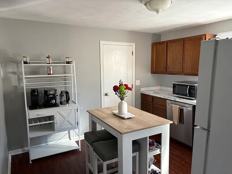 500 Dry Bridge Rd #1 — Photo 6