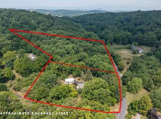 114 White Oak Gap Rd, Staunton, VA 24401