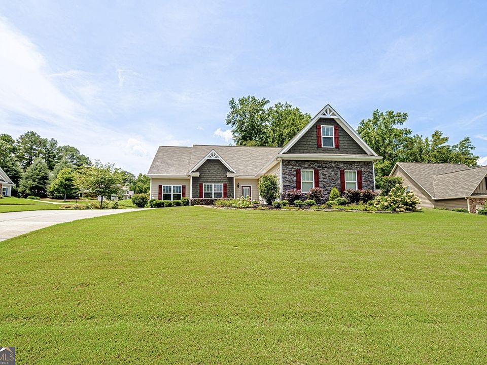 1st image of 15 Azalea Lakes Ct