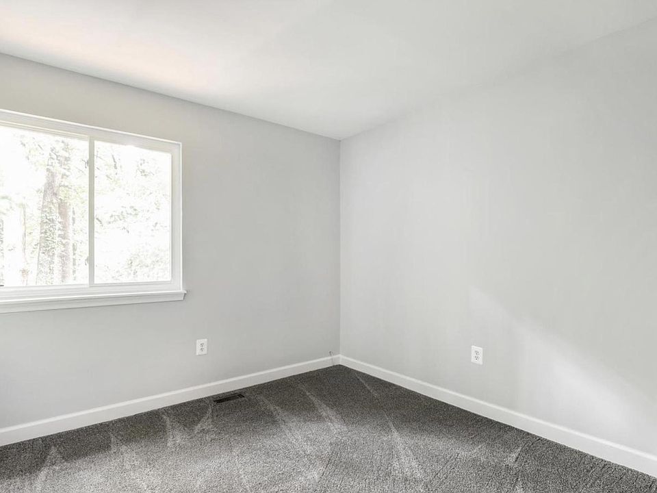 1st image of 428 Knottwood Ct