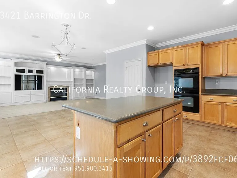 33421 Barrington Dr — Photo 15