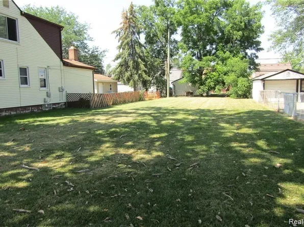 3630 Monroe St, Dearborn, MI 48124