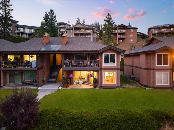 2226 Golf Course Dr, West Kelowna, BC V4T 2V4