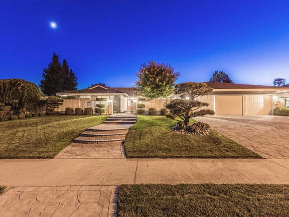2nd image of 1578 Robsheal Dr