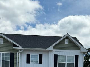 1300 Maid Marian Ln NE, Christiansburg, VA 24073