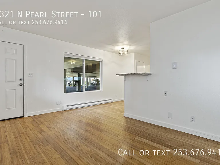 5321 N Pearl St #101 — Photo 3